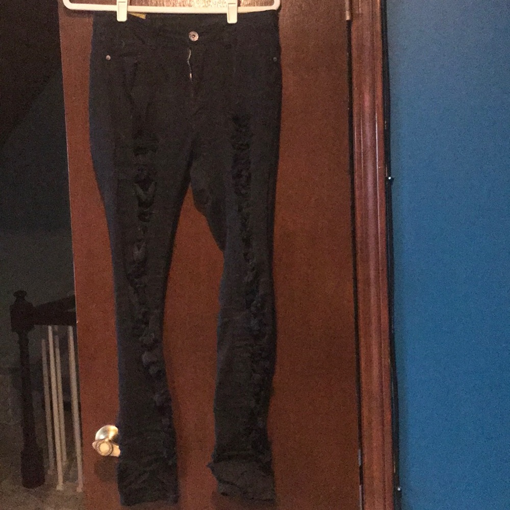 Black ripped jeans